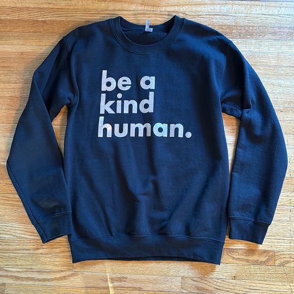 Be a kind human crewneck sweatshirt - Picture 2 of 6